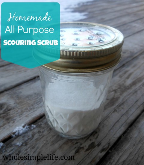 Homemade All Purpose Scrub | https://www.hannahhepworth.com #naturalcleaning #bakingsoda #essentialoils #diycleaningproducts #chemicalfree