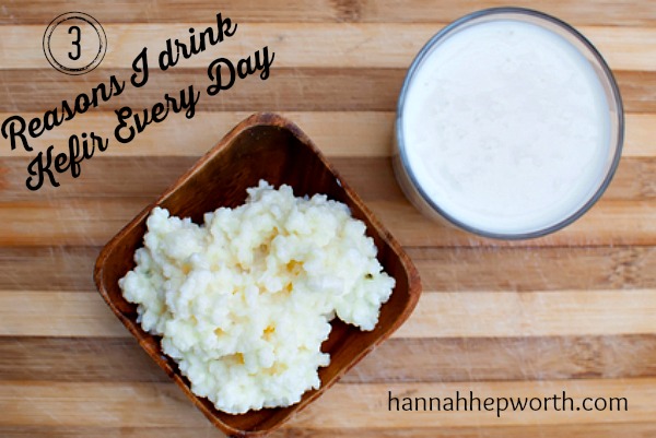 3 Reasons I Drink Kefir Every Day | https://www.hannahhepworth.com #kefir #probiotic #milk #guthealth